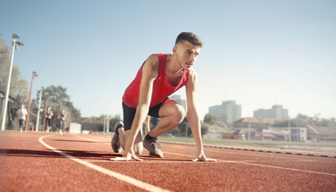 Plant-based protein powder for summer workouts and muscle recovery